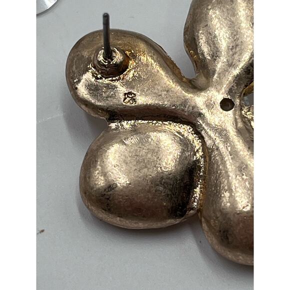 Designer Signed Gold Plated Blossom Flower White Pearl Stud Earrings - Picture 10 of 10